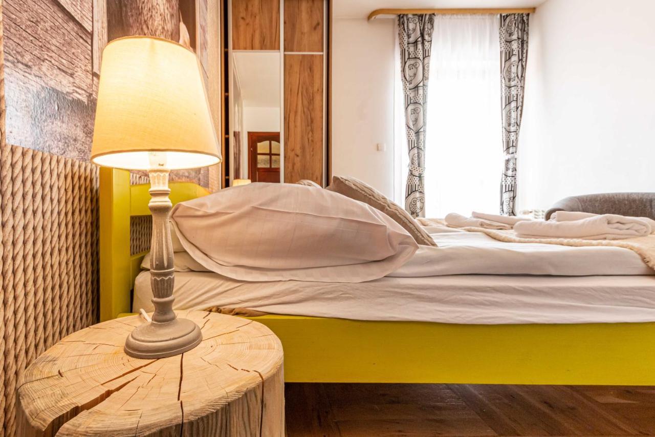 Gronik Bed & Breakfast エクステリア 写真