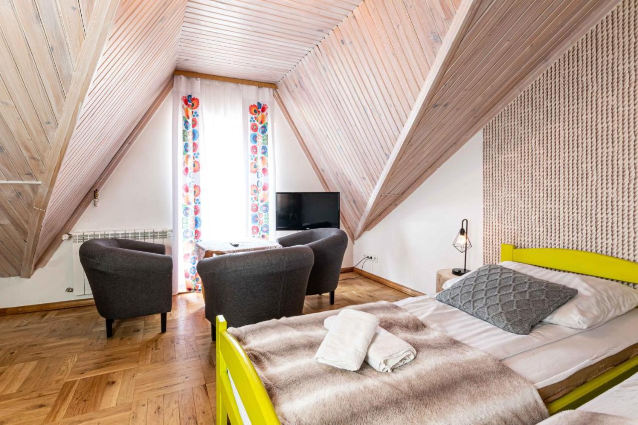 Gronik Bed & Breakfast エクステリア 写真